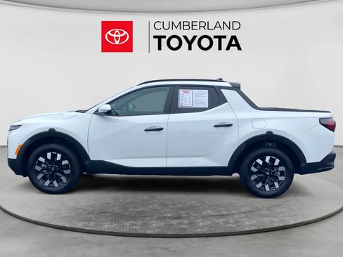Used 2025 Hyundai Santa Cruz SEL AWD/4WD image 2