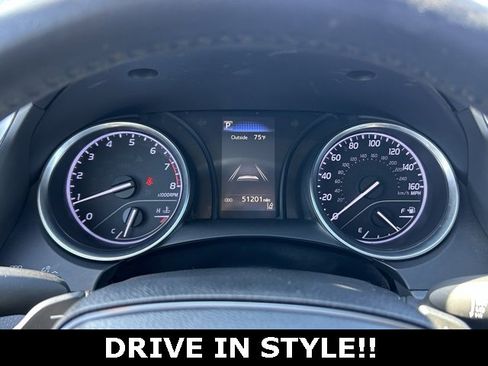 Used 2018 Toyota Camry SE image 18