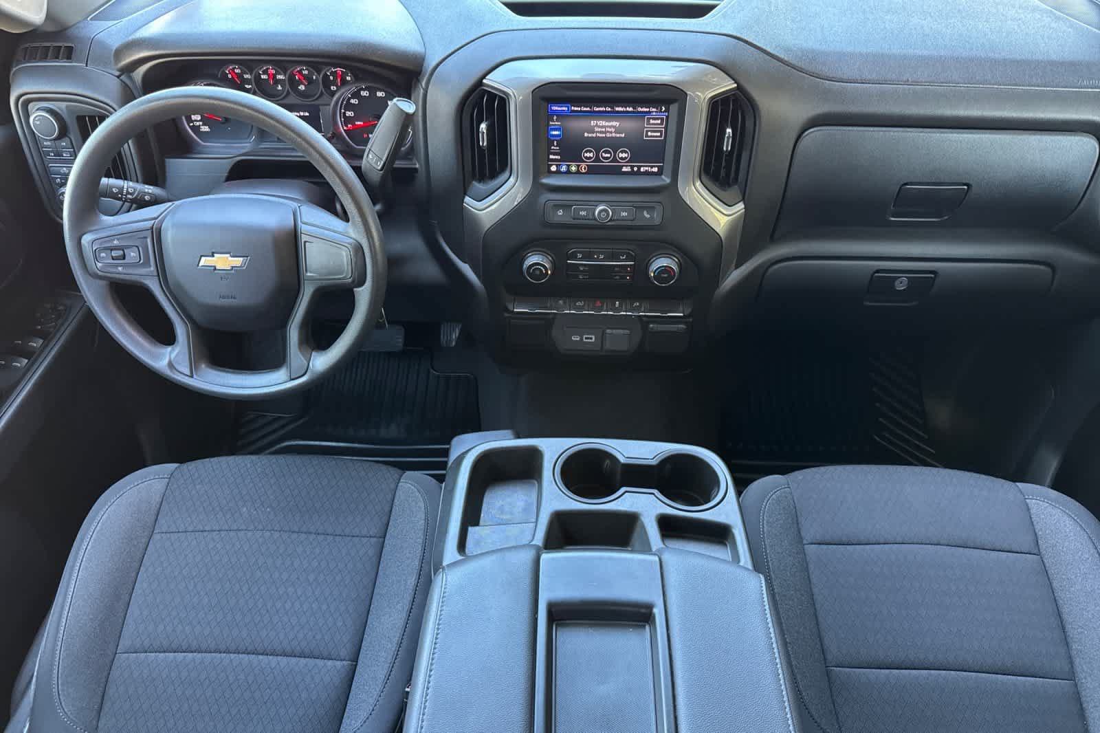 Used 2022 Chevrolet Silverado 1500 Custom AWD/4WD image 3