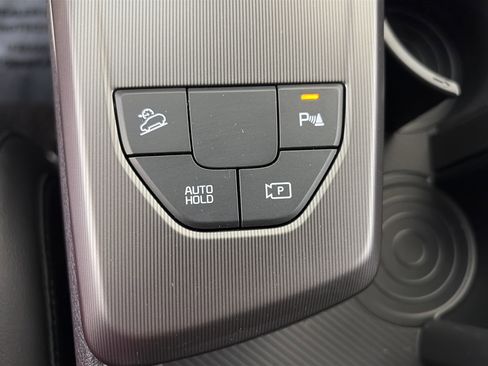 Certified 2026 Kia Sportage EX w/ EX Panoramic Sunroof Package AWD/4WD image 26