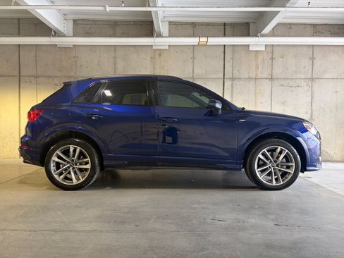 Used 2023 Audi Q3 2.0T Premium Plus AWD/4WD image 8