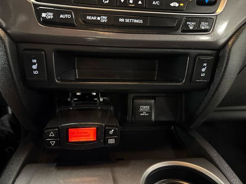 Used 2017 Honda Ridgeline RTL image 18