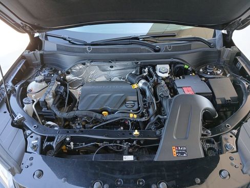 Used 2024 Chevrolet Trax ACTIV w/ Driver Confidence Package image 31