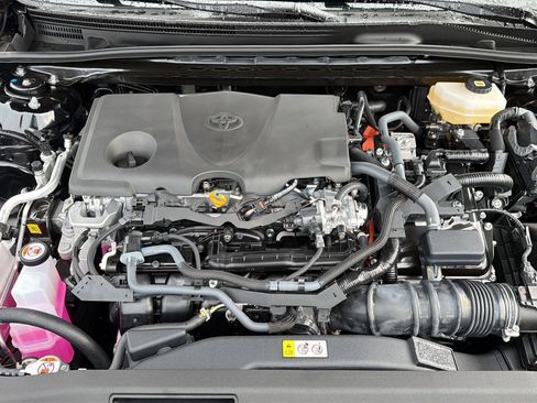 New 2026 Toyota Camry SE FWD image 32