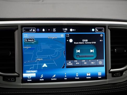 Used 2024 Chrysler Pacifica Limited w/ S Appearance Package image 26