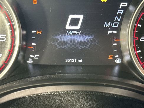 Used 2021 Dodge Charger SXT RWD image 15