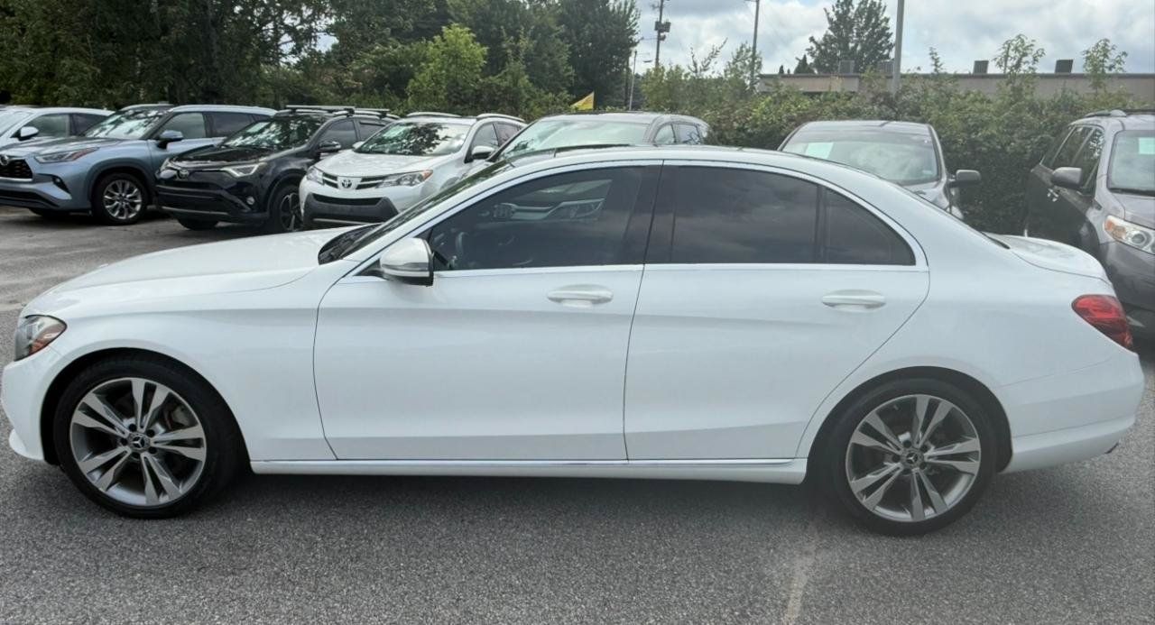 Used 2017 Mercedes-Benz C 300 Sedan image 5