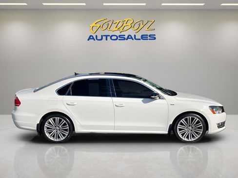 Used 2015 Volkswagen Passat 1.8T Sport image 3