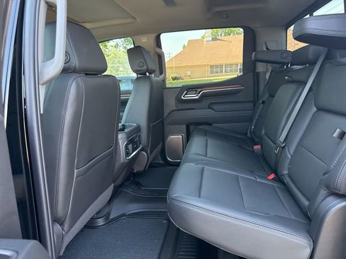 Used 2026 GMC Sierra 1500 Denali w/ Denali Reserve Package AWD/4WD image 13