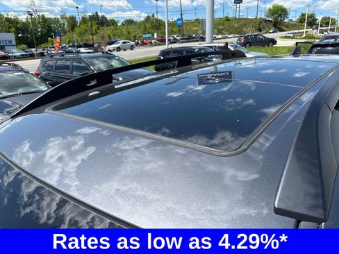 Used 2024 Subaru Ascent Onyx Edition AWD/4WD image 12