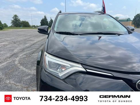Used 2018 Toyota RAV4 Limited w/ All Weather Liner Package AWD/4WD image 15