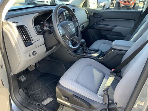 Used 2019 GMC Canyon 2WD Crew Cab w/ Convenience Package image 24