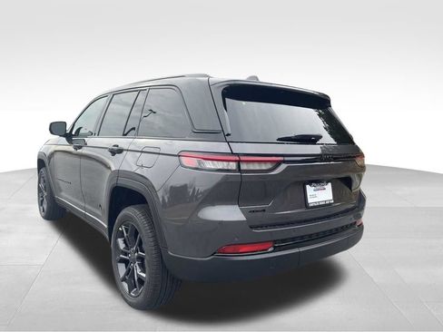 New 2025 Jeep Grand Cherokee Limited AWD/4WD image 7