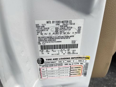 Used 2012 Ford F150 Lariat w/ Lariat Chrome Pkg image 28