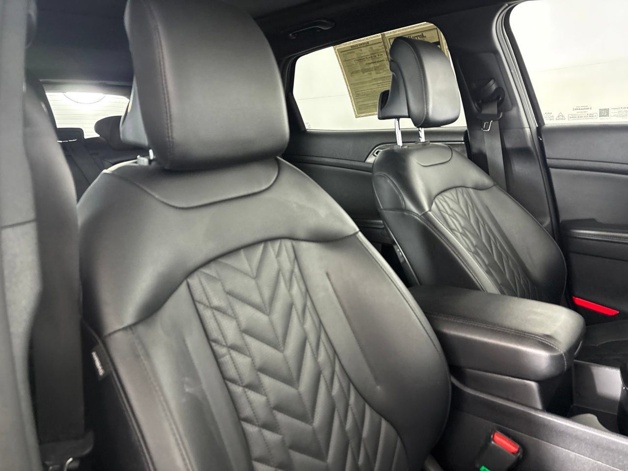 Used 2023 Kia Sportage X-Line w/ X-Line Premium Package AWD/4WD image 32