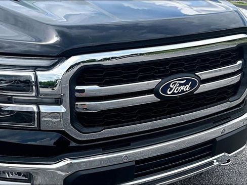 Used 2024 Ford F150 Lariat w/ FX4 Off-Road Package AWD/4WD image 34