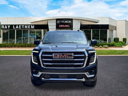 Used 2026 GMC Yukon XL Elevation image 8