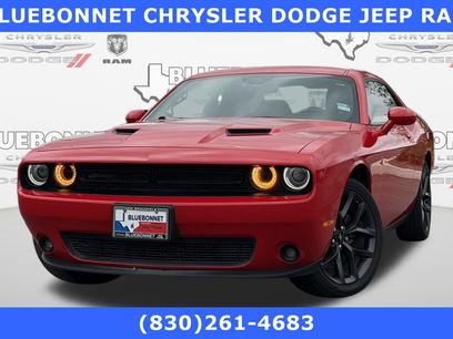 Used 2019 Dodge Challenger SXT w/ Driver Convenience Group