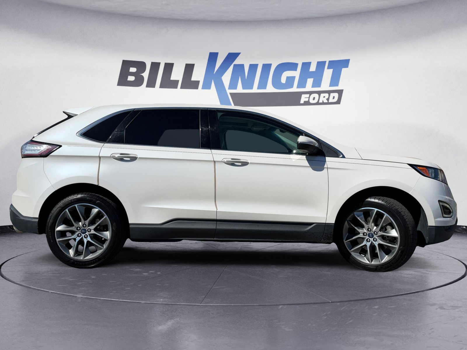 Used 2015 Ford Edge Titanium w/ Equipment Group 301A FWD image 6
