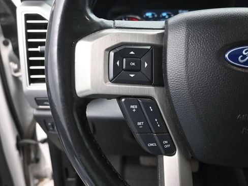Used 2018 Ford F150 Platinum w/ Equipment Group 701A Luxury AWD/4WD image 30