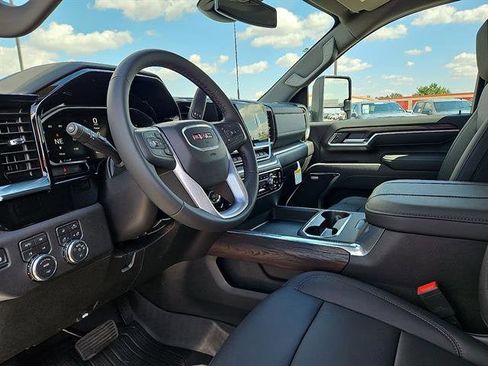 New 2026 GMC Sierra 2500 SLT w/ Texas SLT Premium Package image 14