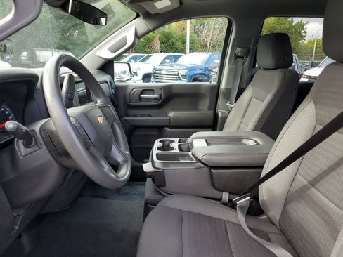 Used 2022 Chevrolet Silverado 1500 Custom image 17