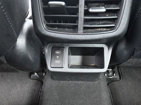 Used 2025 Kia Seltos S image 28