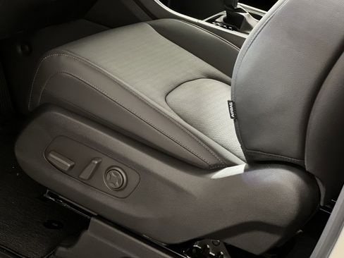 New 2026 Kia Carnival SX Prestige image 12