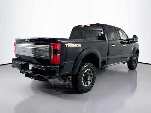Used 2024 Ford F350 Platinum w/ Tremor Off-Road Package AWD/4WD image 5