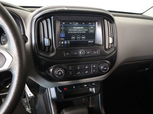 Used 2019 Chevrolet Colorado W/T w/ WT Convenience Package AWD/4WD image 5