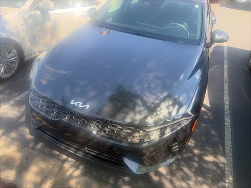 Used 2022 Kia K5 EX w/ EX Premium Package image 2
