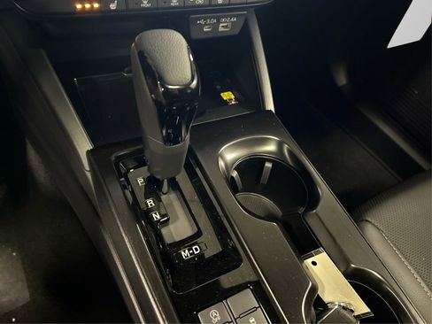 New 2026 Subaru Outback Limited image 38