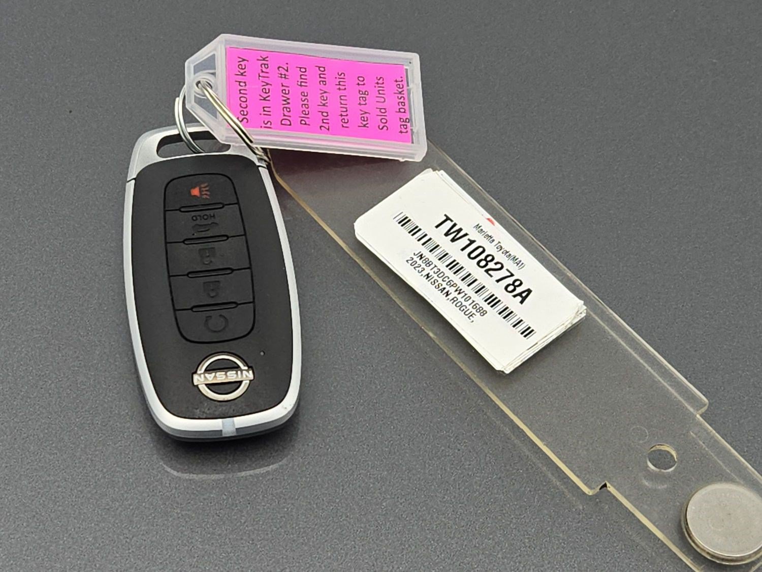 Used 2023 Nissan Rogue Platinum w/ Platinum Premium Package FWD image 35