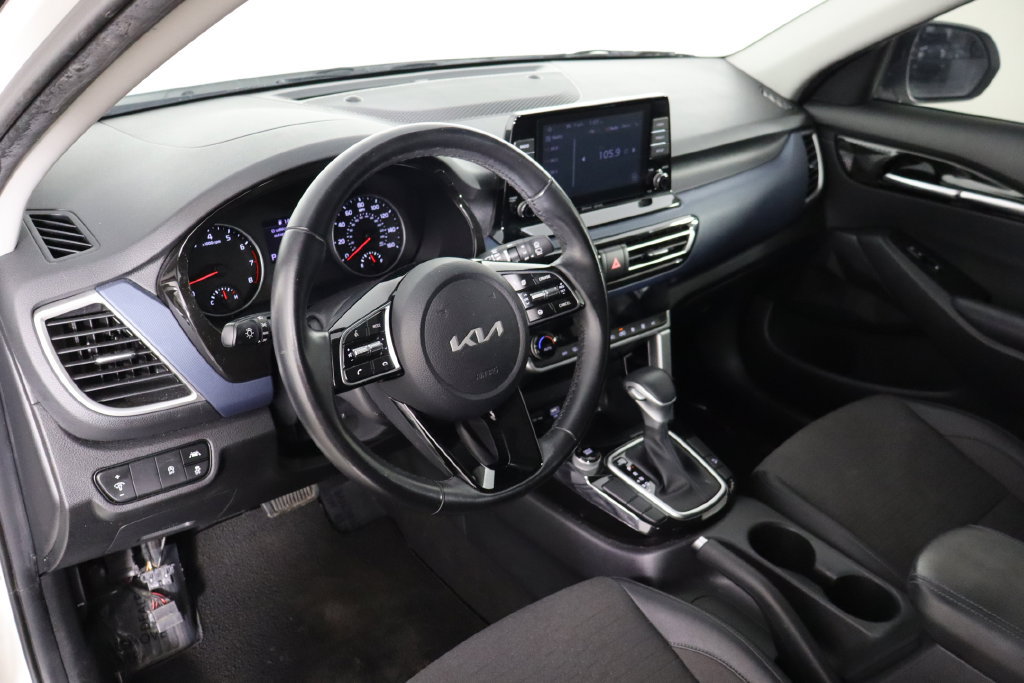 Used 2023 Kia Seltos S FWD image 24