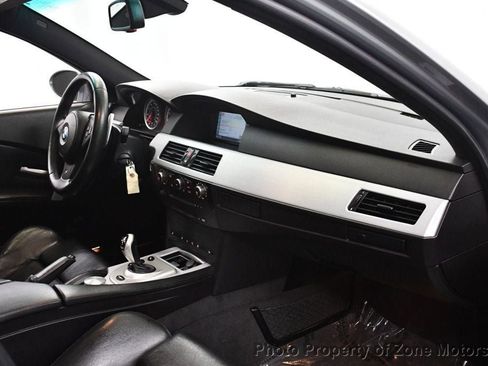 Used 2006 BMW M5 image 11