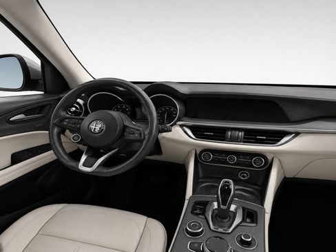Used 2020 Alfa Romeo Stelvio Ti AWD/4WD image 17