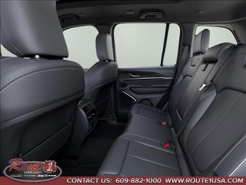 New 2026 Jeep Grand Cherokee Limited Reserve image 23