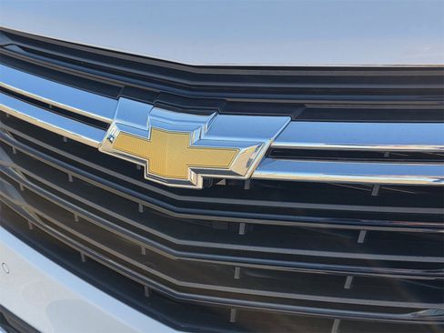 Used 2022 Chevrolet Equinox LT image 29