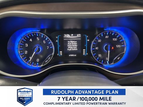 Used 2017 Chrysler Pacifica Touring Plus w/ Tire & Wheel Group image 23