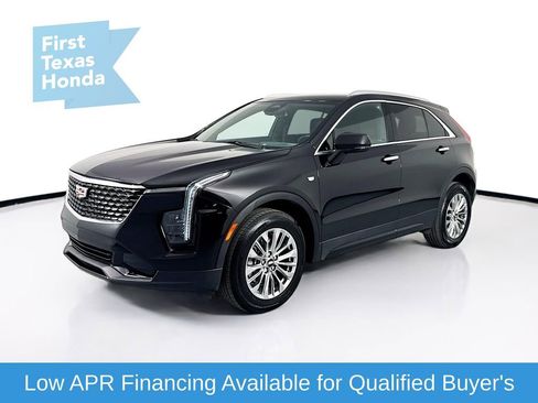 Used 2024 Cadillac XT4 Premium Luxury image 3