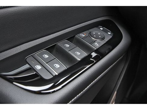 Certified 2025 Nissan Murano SL w/ Cargo Package AWD/4WD image 22