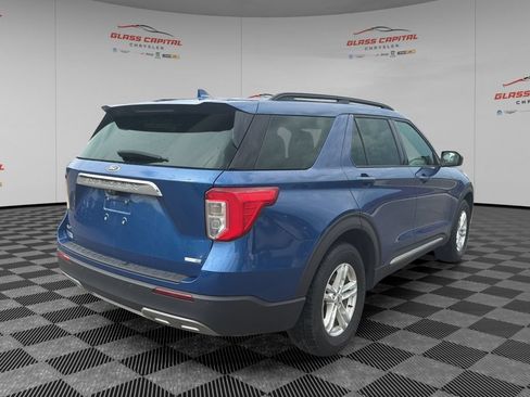 Used 2020 Ford Explorer XLT w/ Equipment Group 202A AWD/4WD image 7