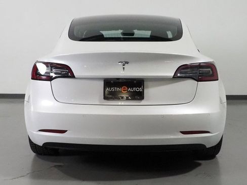 Used 2020 Tesla Model 3 Standard Range Plus image 46