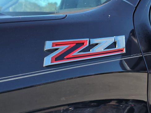 Used 2019 Chevrolet Silverado 1500 RST w/ All-Star Edition image 10