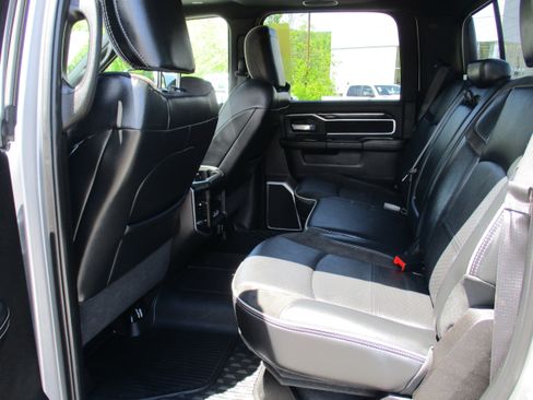 Used 2021 RAM 2500 Laramie AWD/4WD image 13