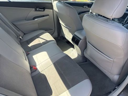 Used 2013 Toyota Camry XLE w/ Leather Pkg FWD image 19