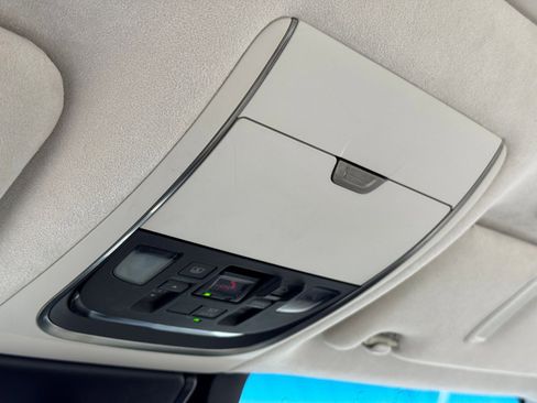 Used 2022 Lexus LS 500 image 36