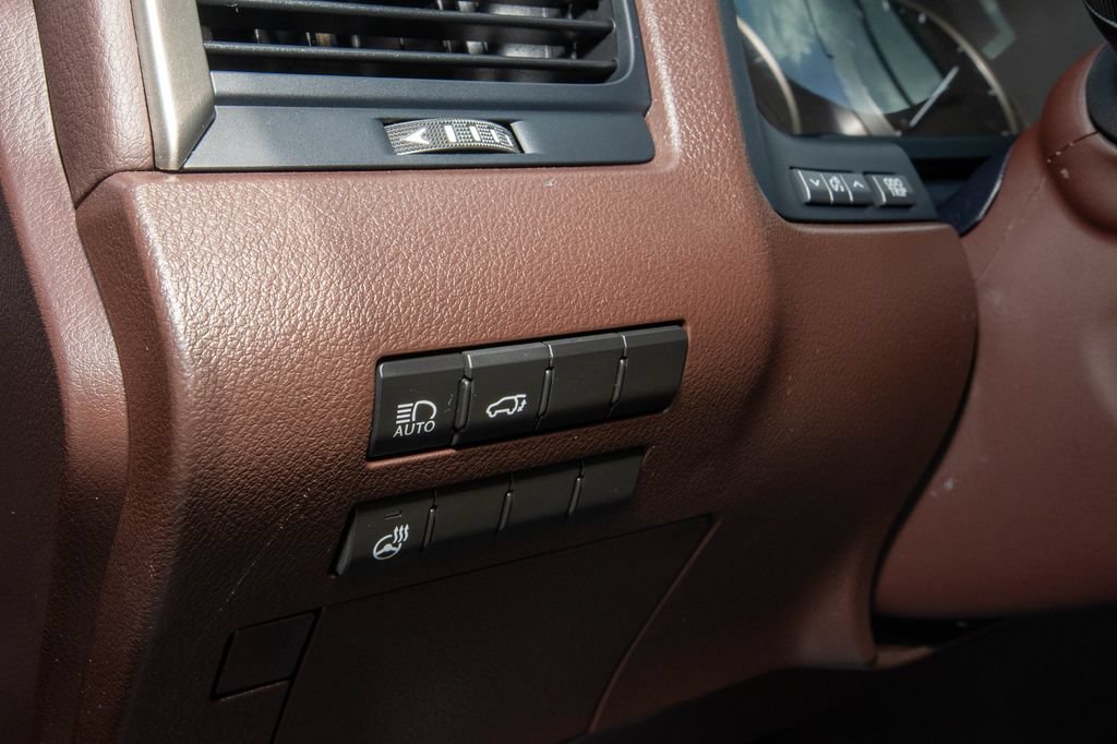Used 2017 Lexus RX 350 AWD w/ Premium Package image 21
