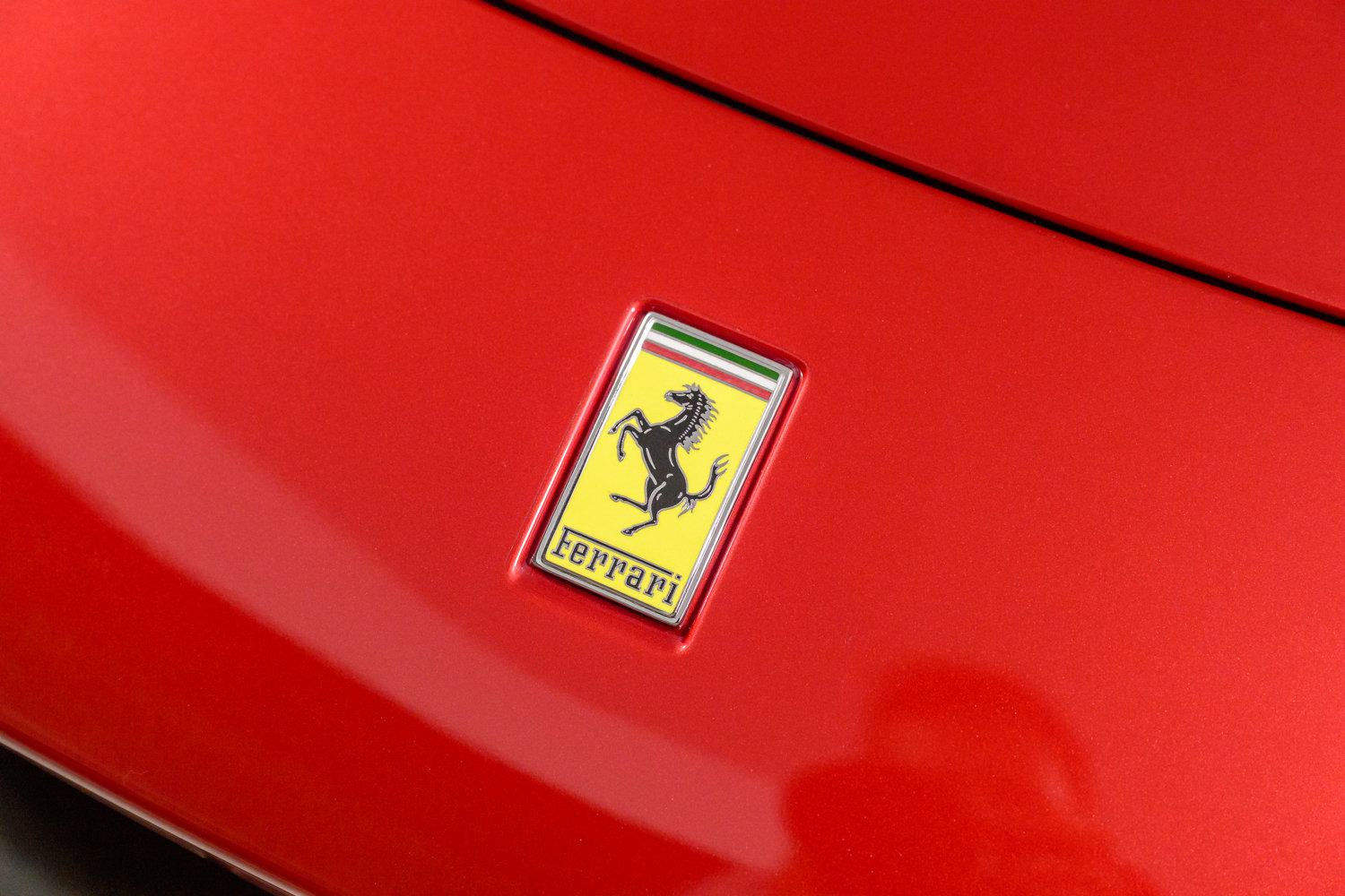 Certified 2024 Ferrari Roma Spider RWD image 61