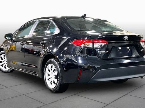 Used 2024 Toyota Corolla LE FWD image 12